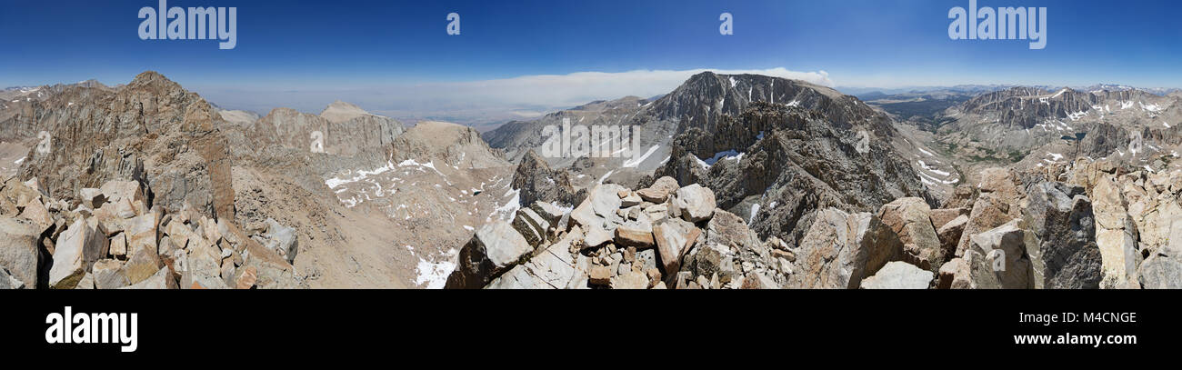 Il panorama a 360 gradi presi da Comb Ridge tra il Monte Corcoran e Langley picco della Sierra Nevada della California Foto Stock