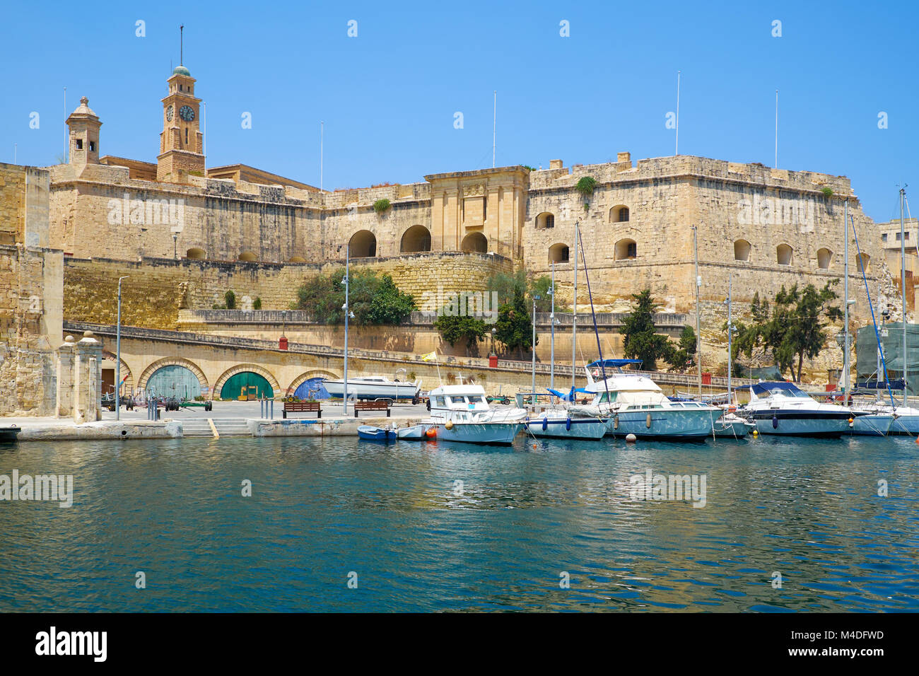 Senglea (L-Isla) fortificazioni come visto da di Birgu. Malta Foto Stock