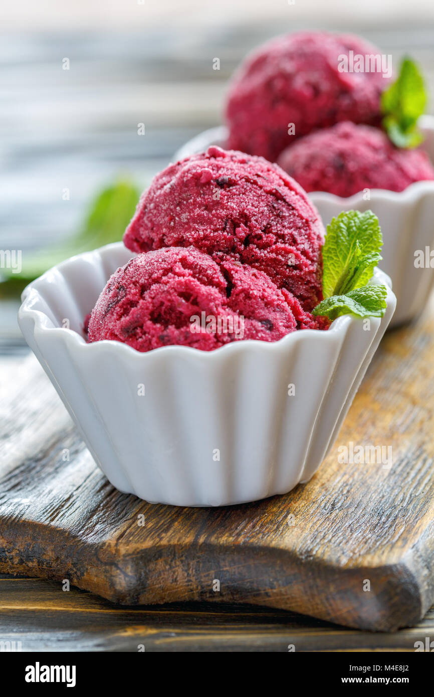 In casa berry ice cream. Foto Stock