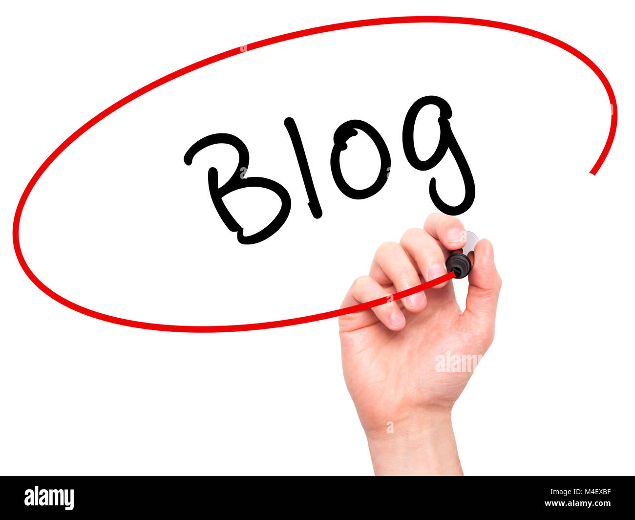 Man mano che scrive un blog con il marcatore sul trasparente scheda di pulizia Foto Stock