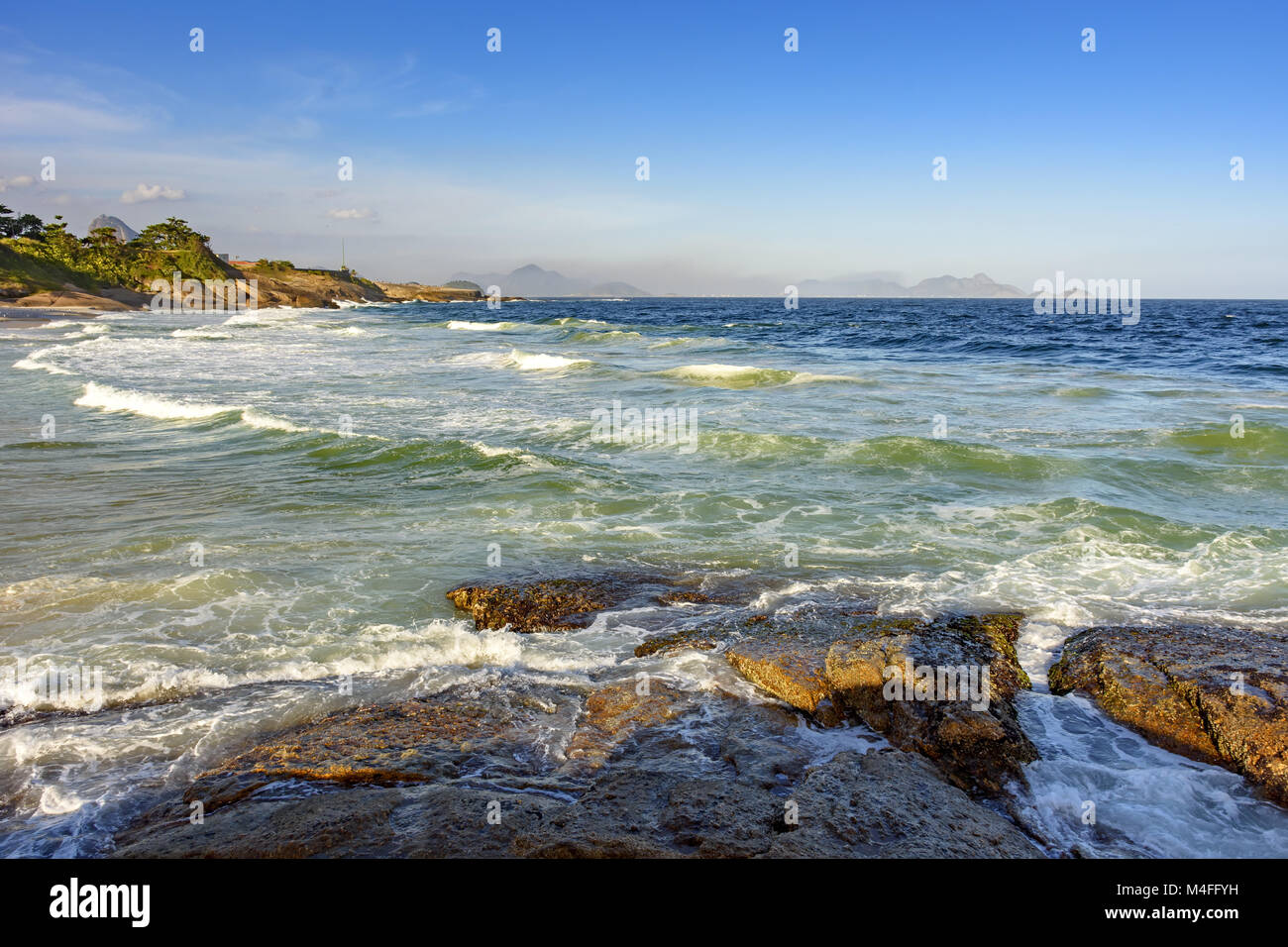 Devil's spiaggia di Ipanema, a Rio de Janeiro Foto Stock