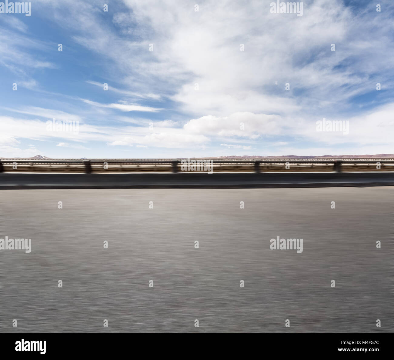 Qinghai-tibet highway sfondo Foto Stock