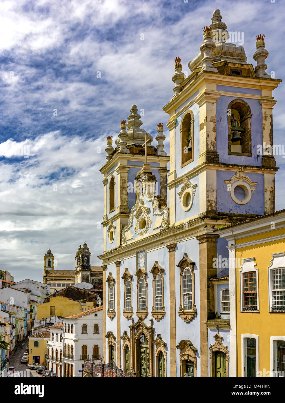 La facciata della chiesa nel Pelorinho, Salvador Foto Stock