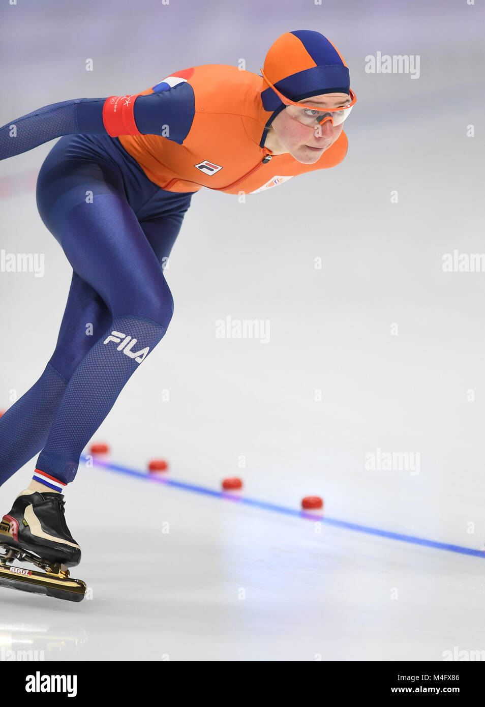 Pyeongchang, Corea del Sud. Xvi Feb, 2018. Esmee Visser dai Paesi Bassi compete durante il ladies' 5000m caso di pattinaggio di velocità a 2018 PyeongChang Giochi Olimpici Invernali a Gangneung ovale, Gangneung, Corea del Sud, Feb 16, 2018. Esmee Visser rivendicato il campione in un tempo di 6:50.23. Credito: Wang Haofei/Xinhua/Alamy Live News Foto Stock