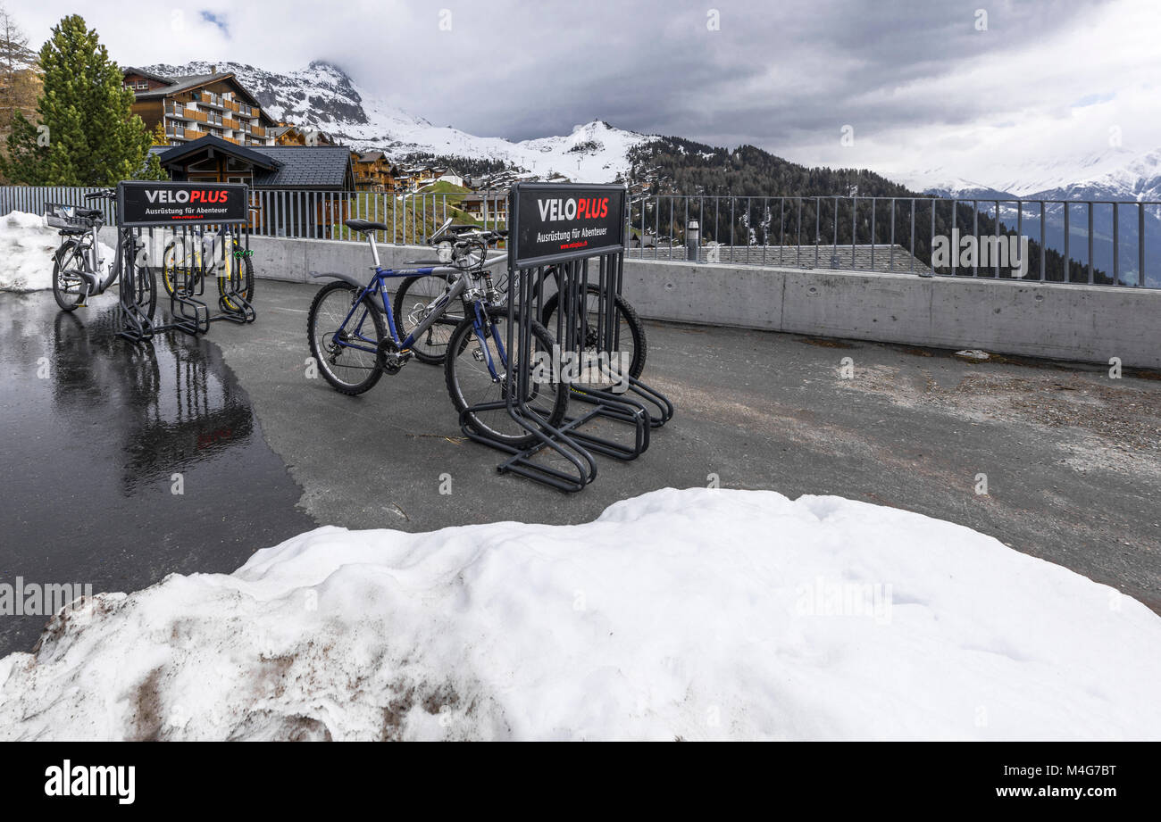 Mezzi di trasporto a Bettmeralp - car free village Foto Stock