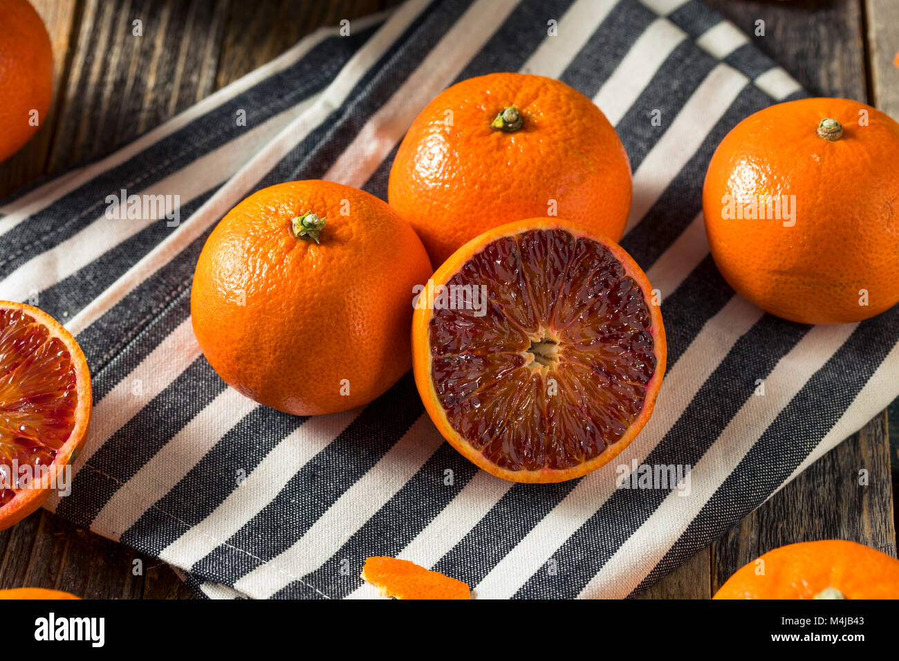 Materie organiche Tango Ruby Arancio sanguigno Clementine pronto a mangiare Foto Stock