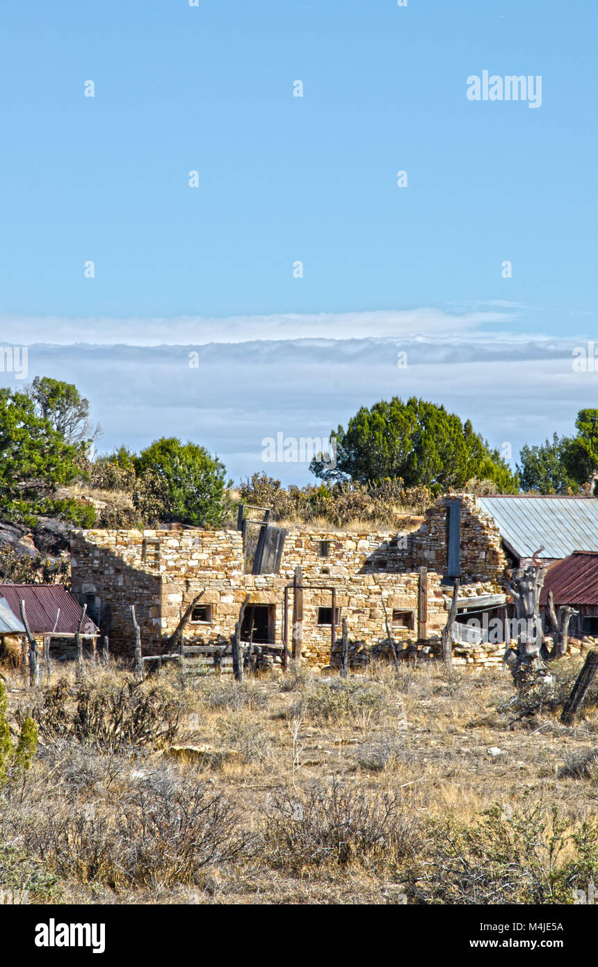 Questo vecchio stadio fermata autobus era situato sul Santa Fe Trail, vicino a 'Buco nella roccia' attorno la Thatcher, Colorado. Foto Stock