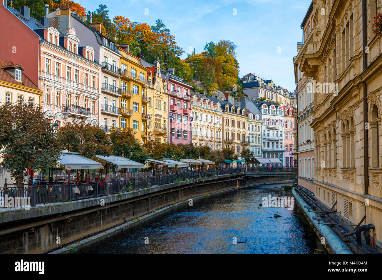Architettura di Karlovy Vary (Karlsbad), Repubblica Ceca. È il più visitato la città termale della Repubblica ceca Foto Stock