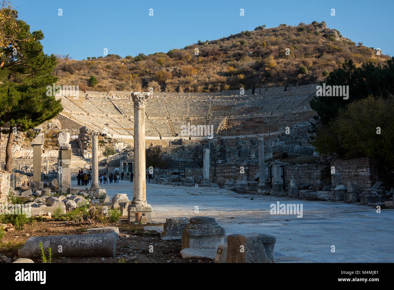 Assos antico anfiteatro. Rovine dell'anfiteatro all'antica citta' di Assos. Behramkale, Canakkale,Turchia. Foto Stock