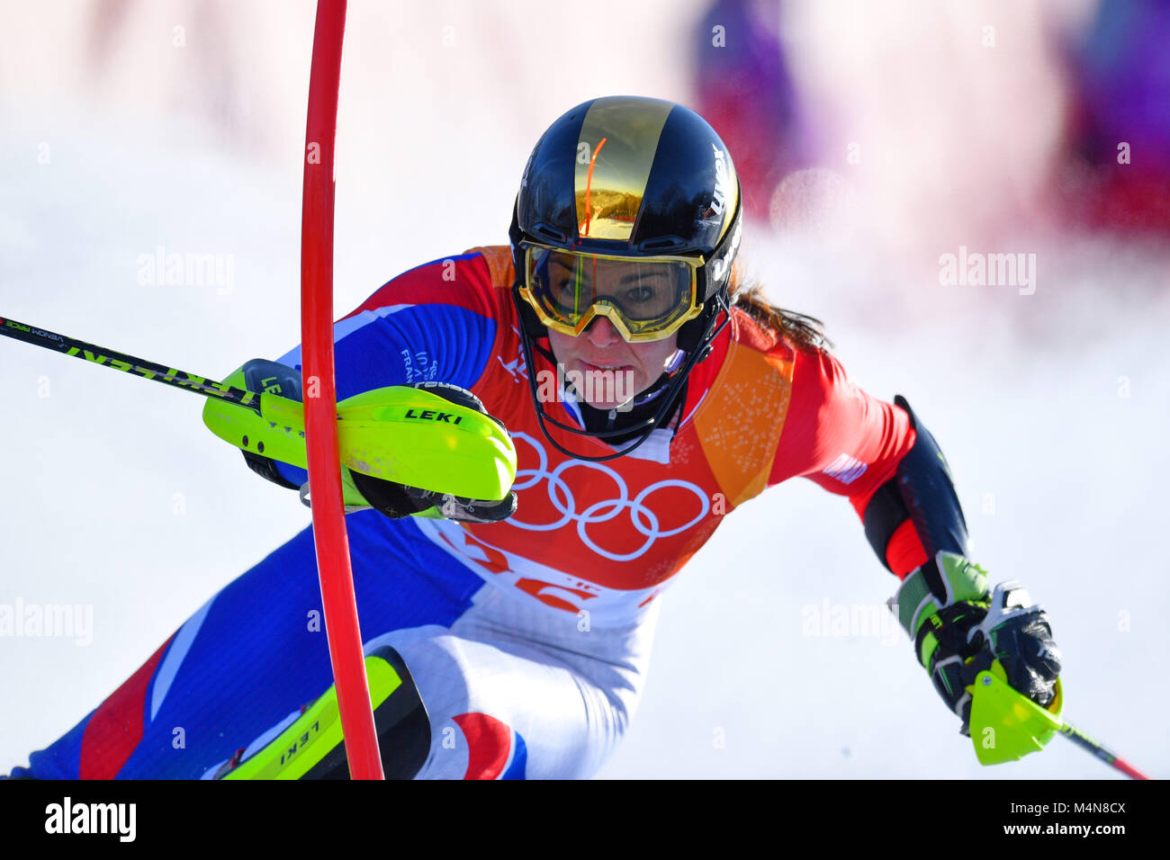 Pyeongchang, Corea del Sud. Credito: MATSUO. Xvi Feb, 2018. Nastasia Noens (FRA) Sci Alpino : Slalom speciale femminile a Yongpyong Alpine Center durante la PyeongChang 2018 Giochi Olimpici Invernali di Pyeongchang, Corea del Sud. Credito: MATSUO .K/AFLO/Alamy Live News Foto Stock