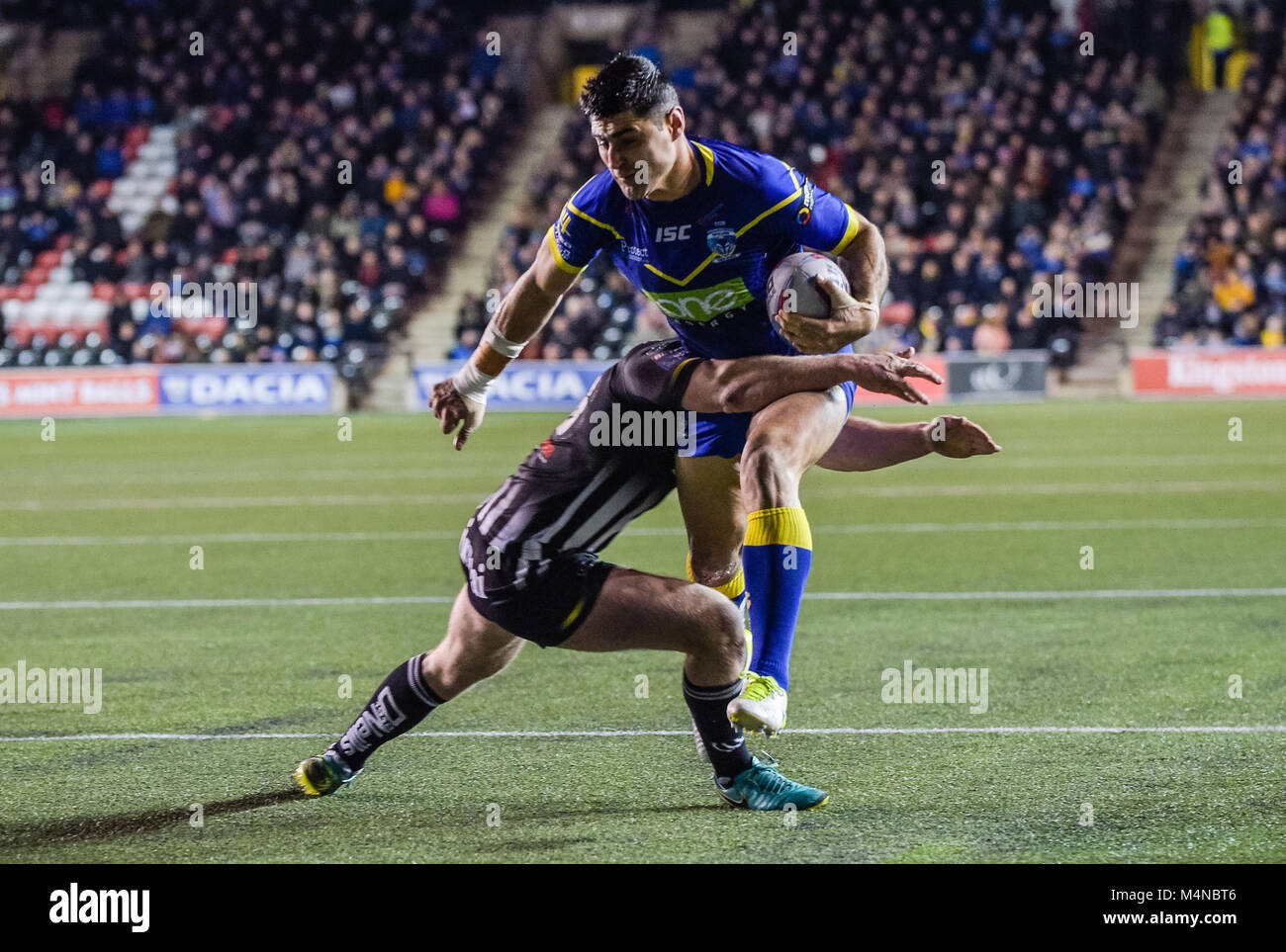 Widnes, Regno Unito. Xvi Feb, 2018. Warrington Lupi Bryson Goodwin durante il Betfred Super League tra Widnes Vikings e Warrington lupi su Venerdì 16 Feb 2018 a selezionare Protezione Stadium Credito: News Immagini/Alamy Live News Foto Stock
