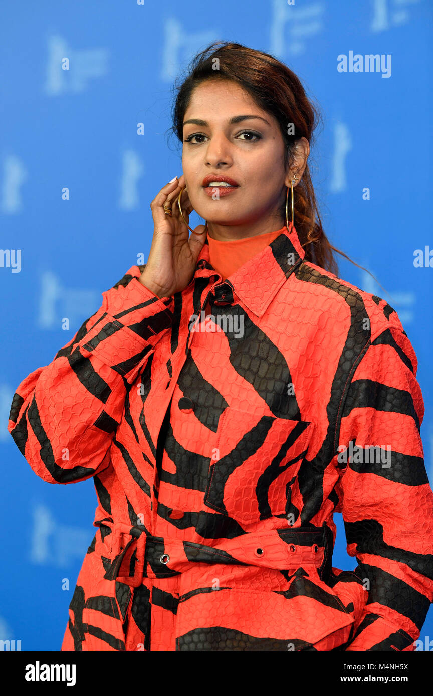 Berlino, Germania. Xvii Feb, 2018. Maya Arulpragasam durante il 'Matangi / Maya /M.I.A.' photocall al 68esimo Festival Internazionale del Cinema di Berlino / Berlinale 2018 il 17 febbraio 2018 a Berlino, Germania. Credito: Geisler-Fotopress/Alamy Live News Foto Stock