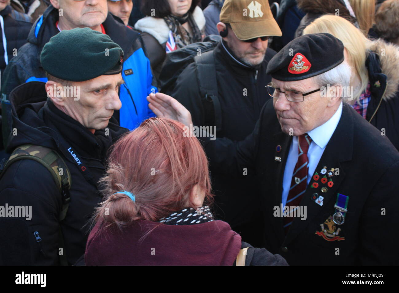 Newcastle Upon Tyne, Regno Unito. Xvii Feb, 2018. Di veterani di guerra contro il terrorismo marzo attraverso il centro cittadino di Newcastle. Febbraio 17 2018, UK, David Whinham/Alamy Live News Foto Stock