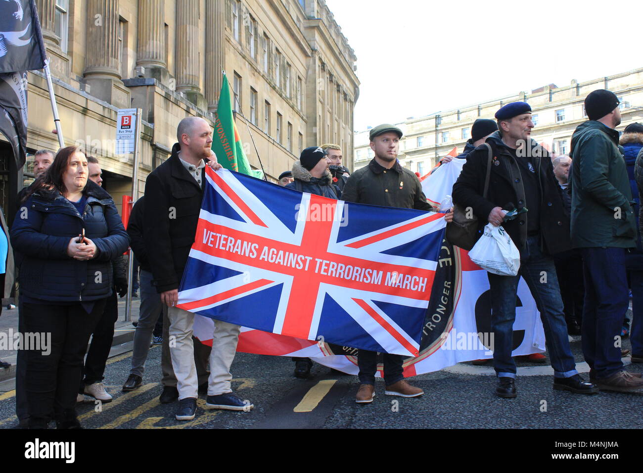 Newcastle upon Tyne, Regno Unito. Xvii Feb, 2018. Di veterani di guerra contro il terrorismo marzo attraverso il centro cittadino di Newcastle. Febbraio 17 2018, UK, David Whinham/Alamy Live News Foto Stock