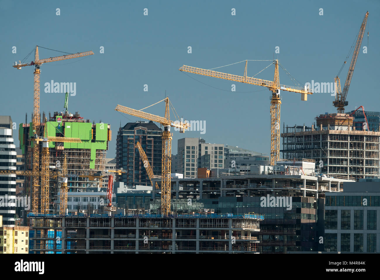 Stati Uniti, Washington, Seattle, a sud del Lago di vicinato dell'Unione con un boom edilizio come nessun altro. Foto Stock