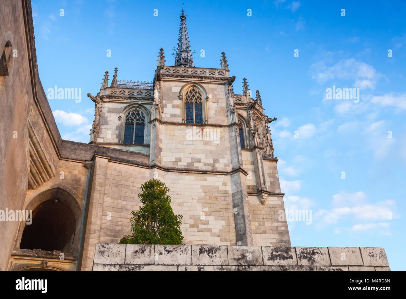 La Cappella di Saint-Hubert dove Leonardo da Vinci è sepolto. Castello di Amboise situato in Indre-et-Loire department della Valle della Loira in Francia Foto Stock