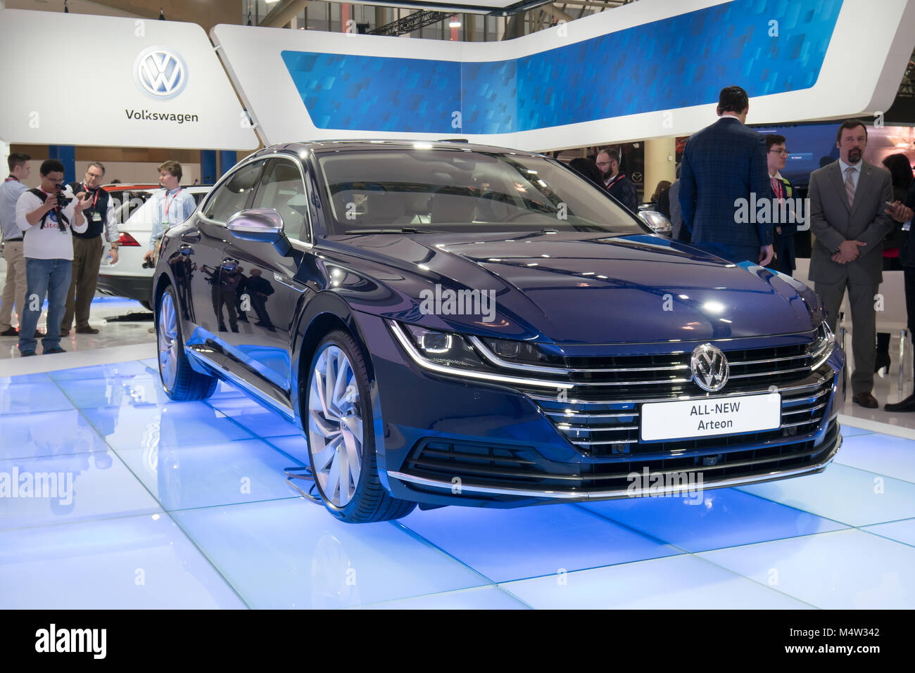 Blue 2019 arteon Foto Stock