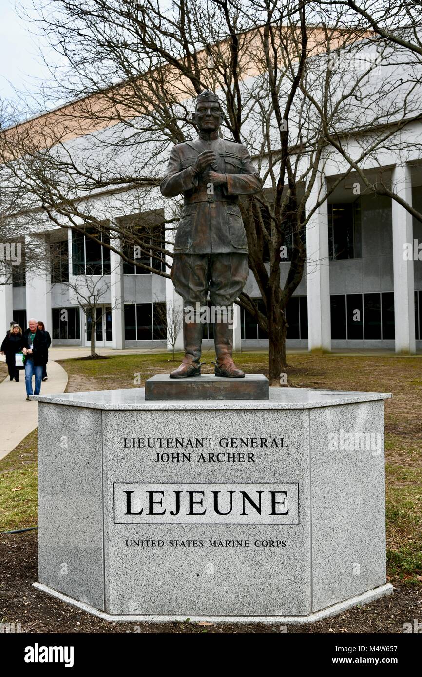 Il Tenente Generale John Archer Lejeune statua presso l'Accademia Navale degli Stati Uniti, Annapois, MD, Stati Uniti d'America Foto Stock