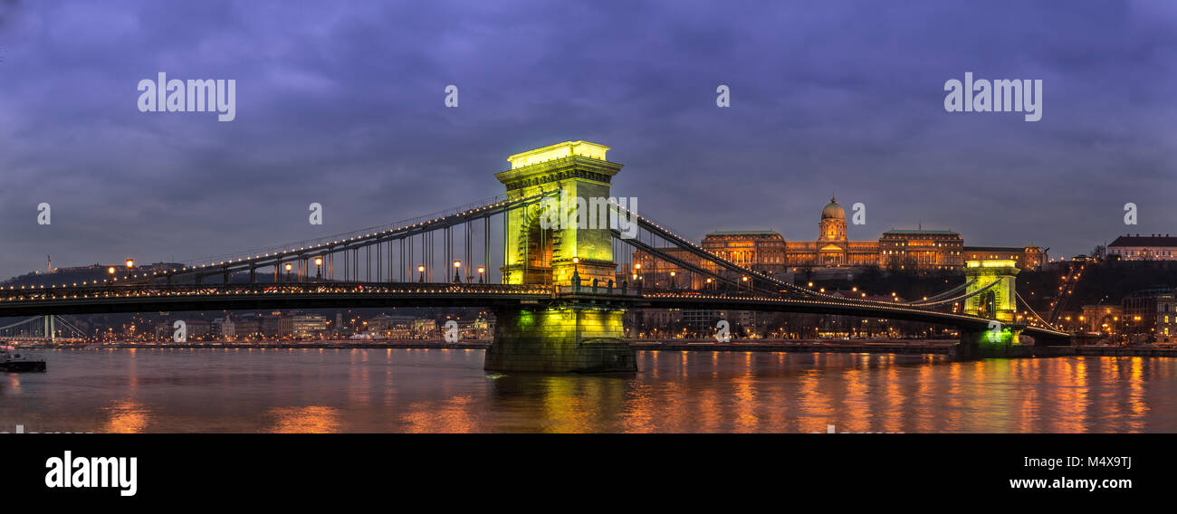 Il Green Chain Bridge Foto Stock