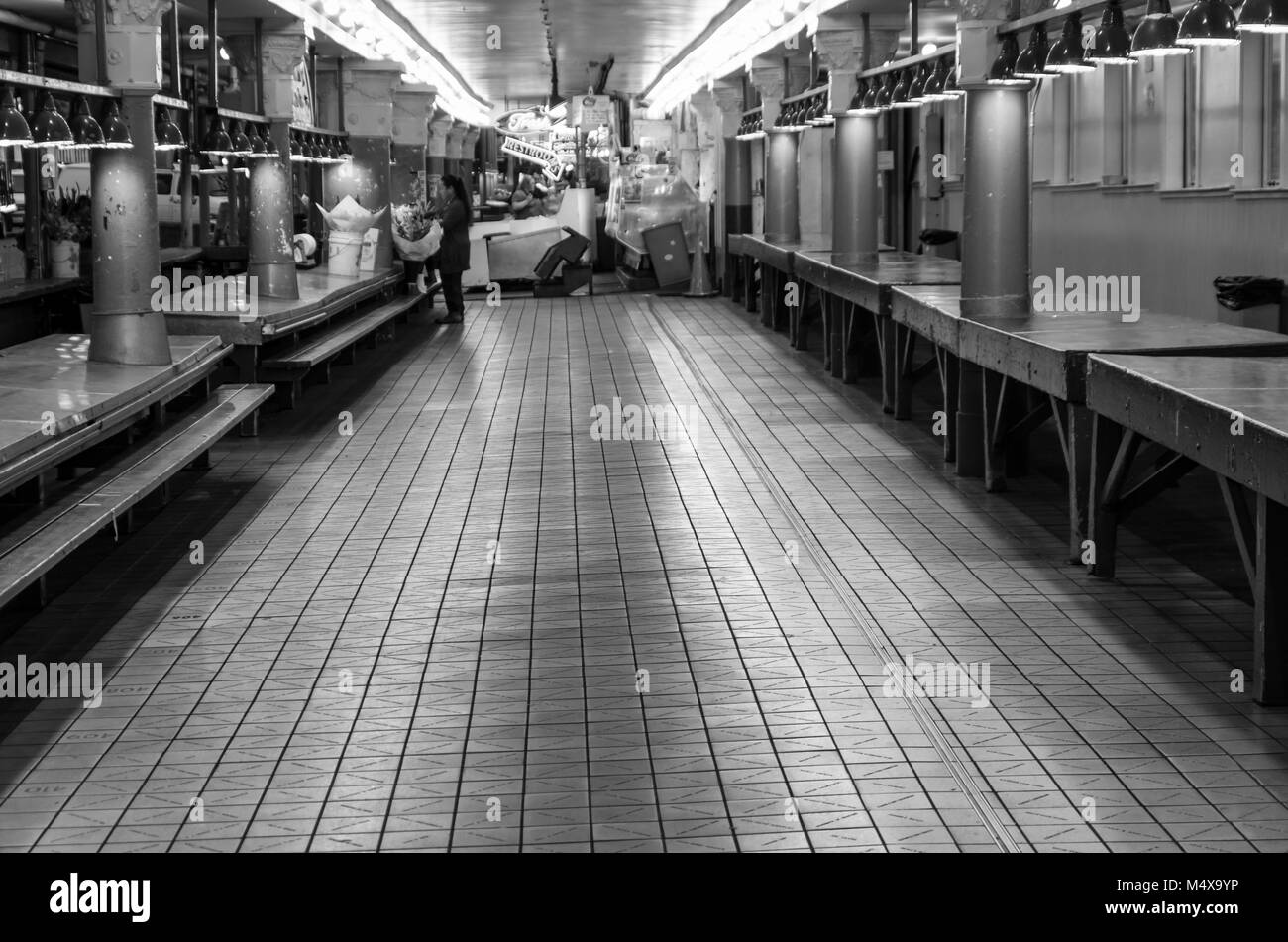 Vuoto venditore di fiori si spegne al Pike Place Market di Seattle, Washington, Stati Uniti d'America Foto Stock