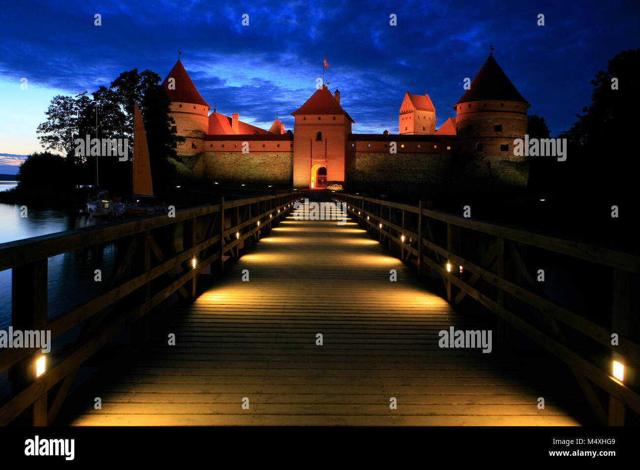 Il XIV secolo teutonico di Trakai Island Castle sul lago Galvé in Trakai, Lituania Foto Stock