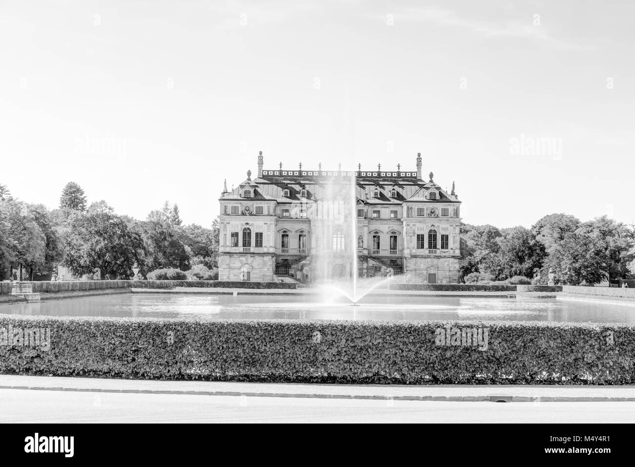 Grande Garden Palace Dresda in bianco e nero Foto Stock