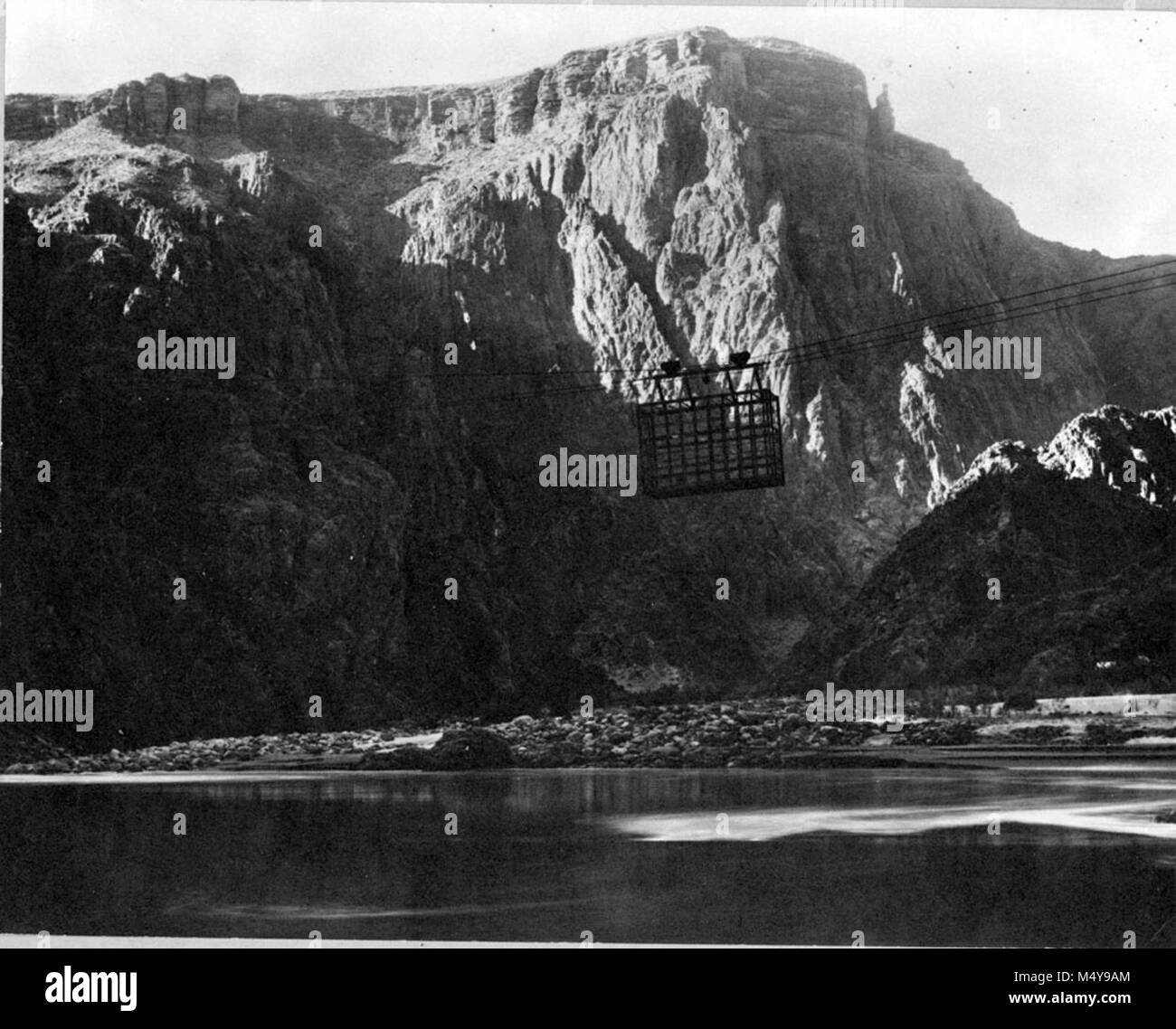 La funivia a piedi di Bright Angel trail. Fotografo sconosciuto. Grand Canyon Parco Nat storica sul fiume foto. Foto Stock