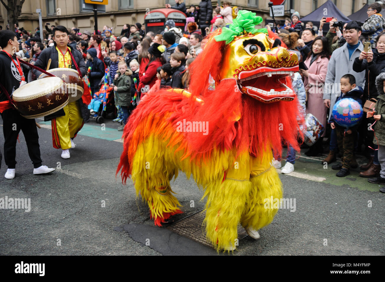 Il Capodanno cinese 2018, anno del cane, Festival di Manchester, Regno Unito Foto Stock