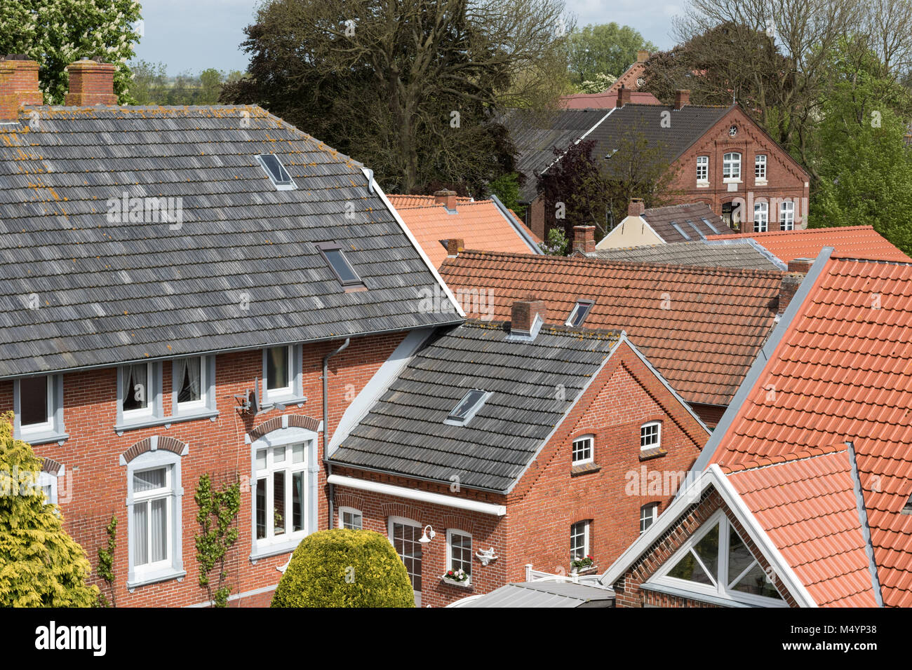 Tetti di Rysum in Frisia orientale Foto Stock