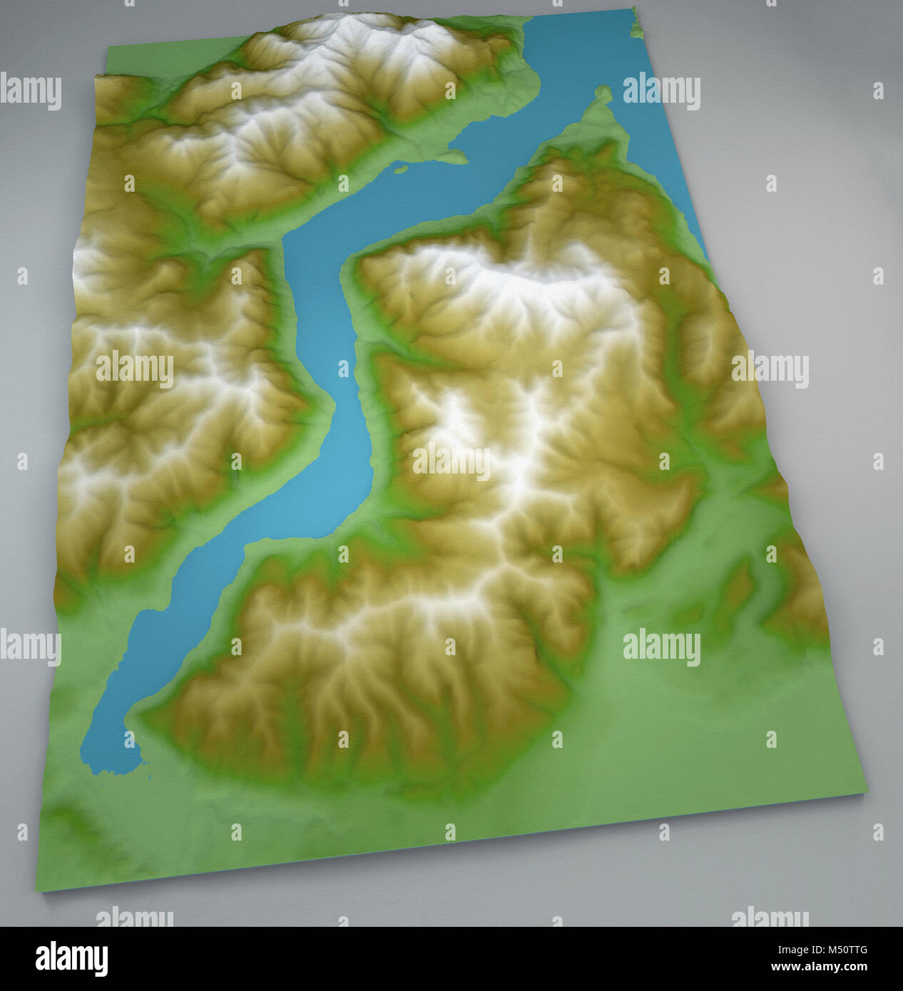Como, mappa del lago di Como, mappa tracciata con rilievi e montagne. Tourist Board Foto Stock Como, mappa del lago di Como, mappa tracciata con rilievi e montagne. Tourist Board Foto Stock