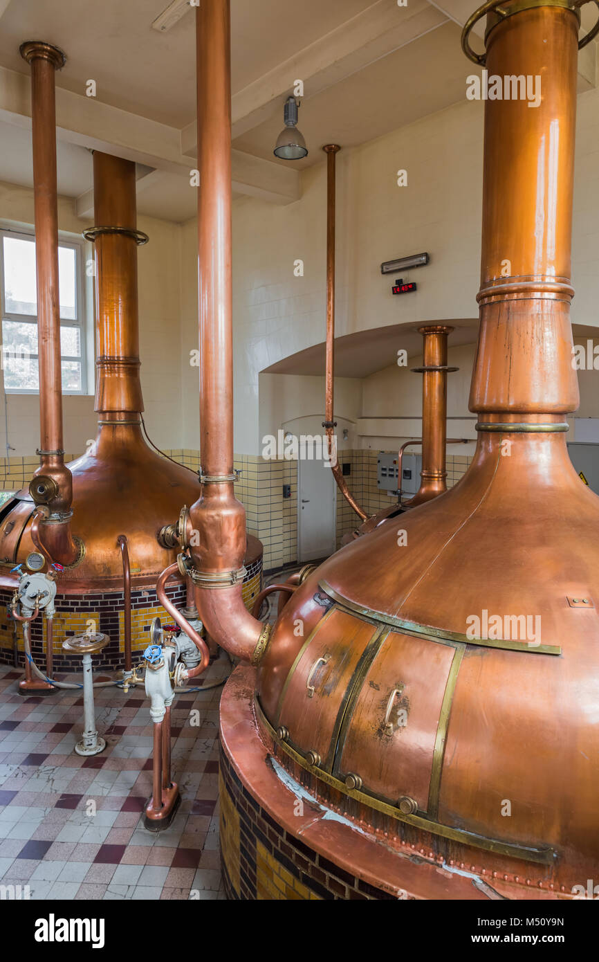 Vintage bollitore in rame - la fabbrica di birra in Belgio Foto Stock