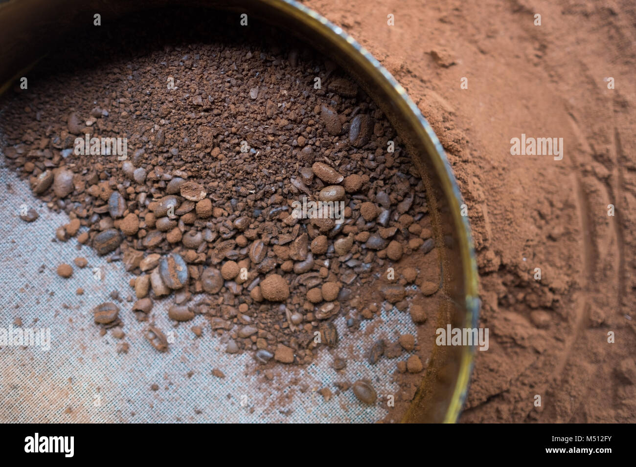 Caffè macinato grani. Foto Stock