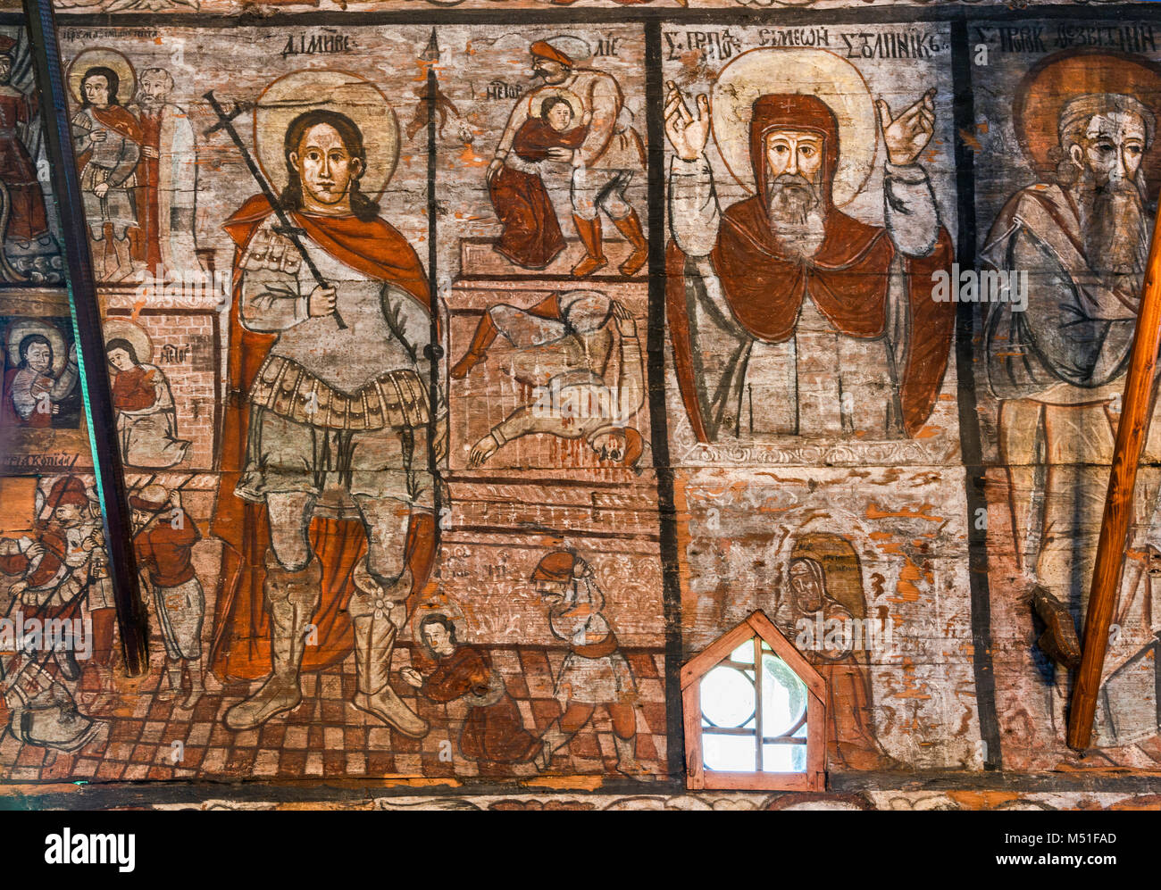 Pitture Murali presso la chiesa di San Nicola in Budesti Josani (Budesti inferiore), in legno Chiesa Ortodossa Romena, 1643, villaggio di Budesti, Maramures, Romania Foto Stock