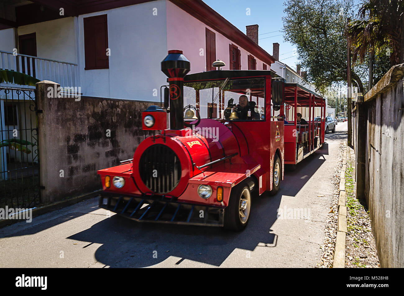Storica città tour di sant'Agostino, Florida a bordo di un trenino rosso. Foto Stock