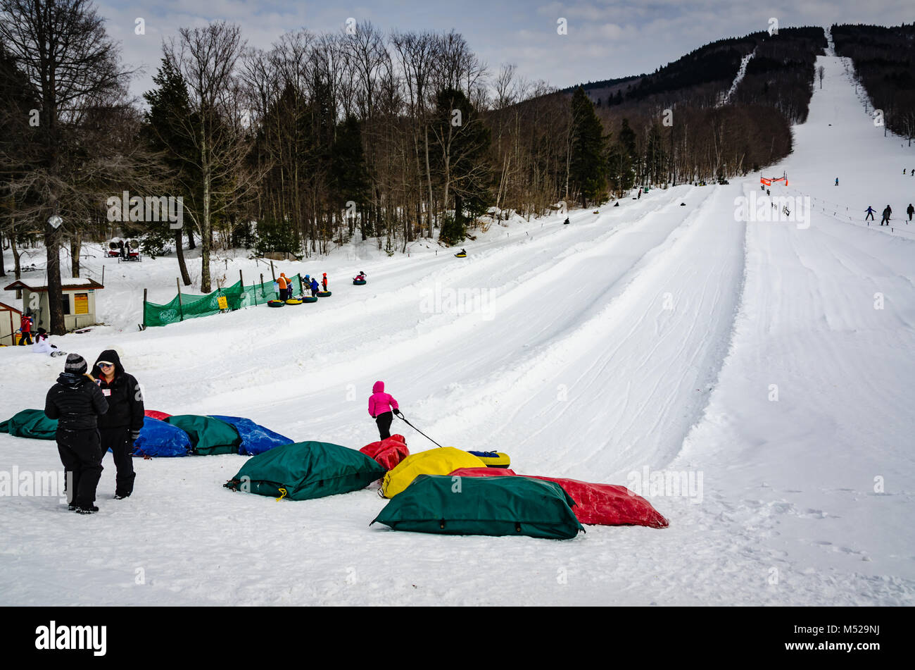 La collina di tubi a Magic Mountain ski resort situato sulla montagna di Glebe in Londonderry, Vermont. Foto Stock