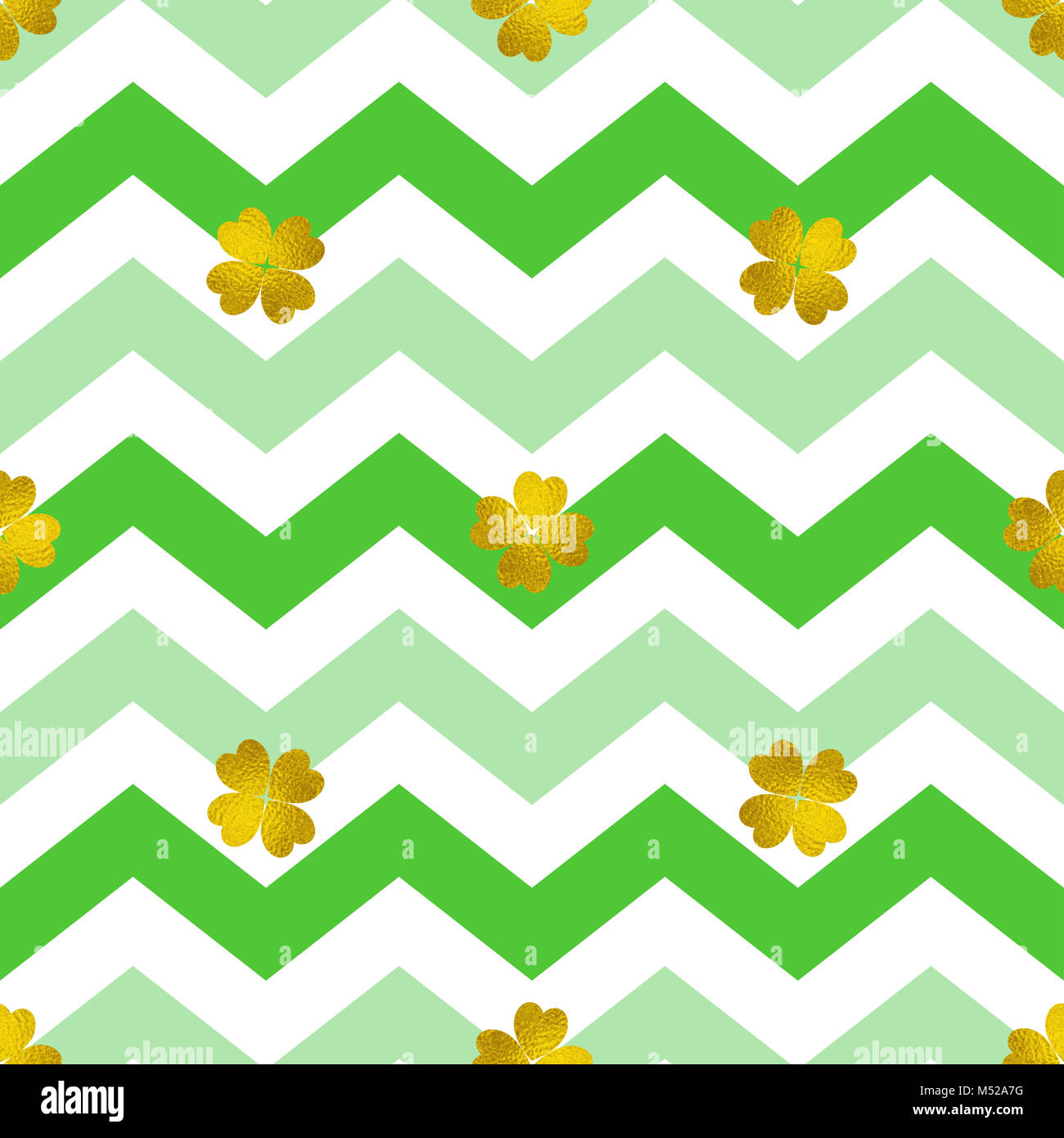 Decorative pattern senza soluzione di continuità con le linee di colore verde e oro di foglie di trifoglio su uno sfondo bianco. Design per il giorno di San Patrizio. Foto Stock