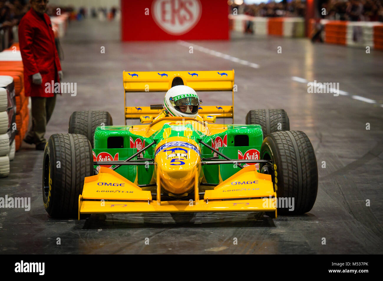 1993 Ex Michael Schumacher Benetton B193 Historic F1 Racing auto presso il London Classic Car Show & motorismo storico Show internazionale in Excel Foto Stock