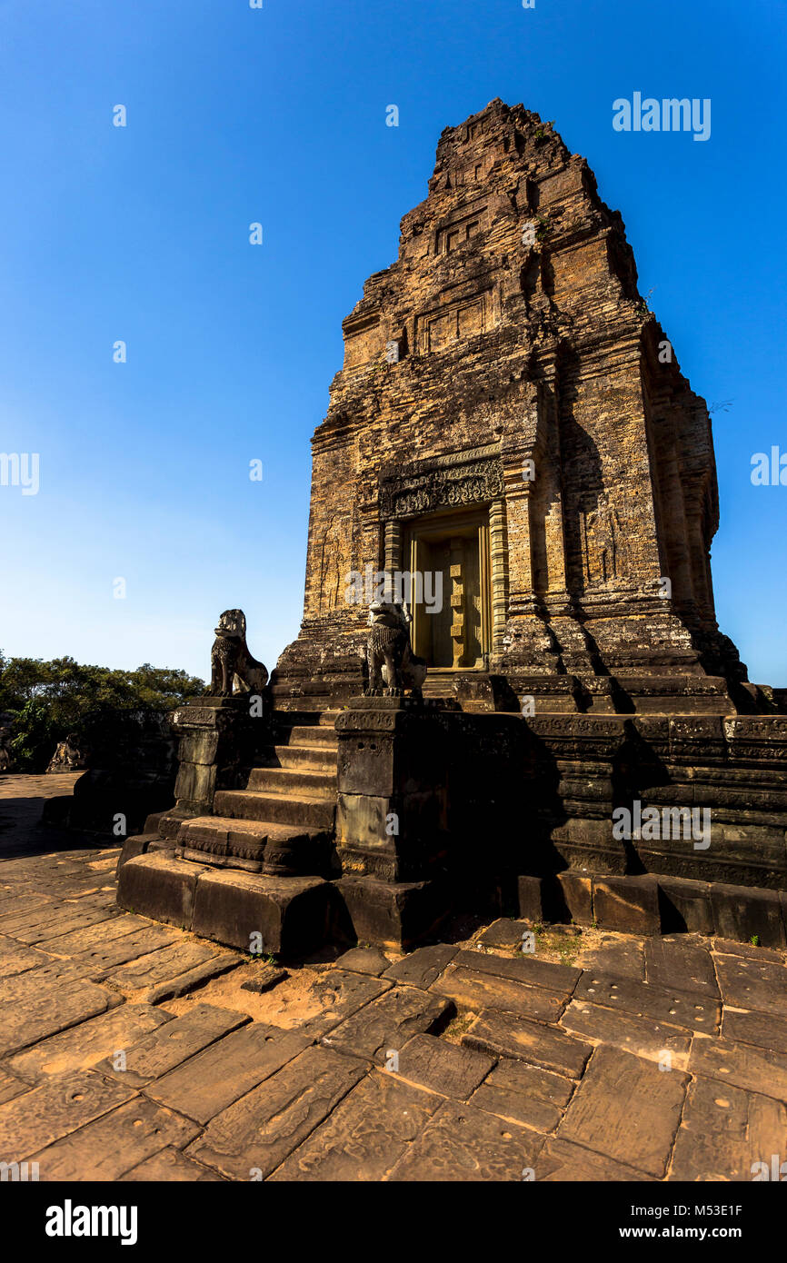 East Mebon Angkor Wat Siem Reap Cambogia il sud-est asiatico è un tempio del decimo secolo a Angkor, Cambogia. Costruito durante il regno del Re Rajendravarman, Foto Stock