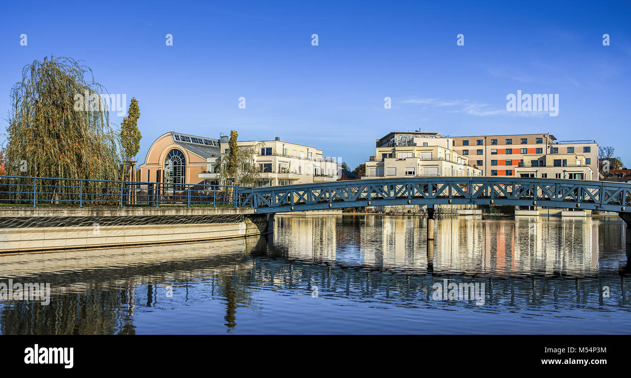 Vivere a Berlino Tegel al bacino portuale Foto Stock