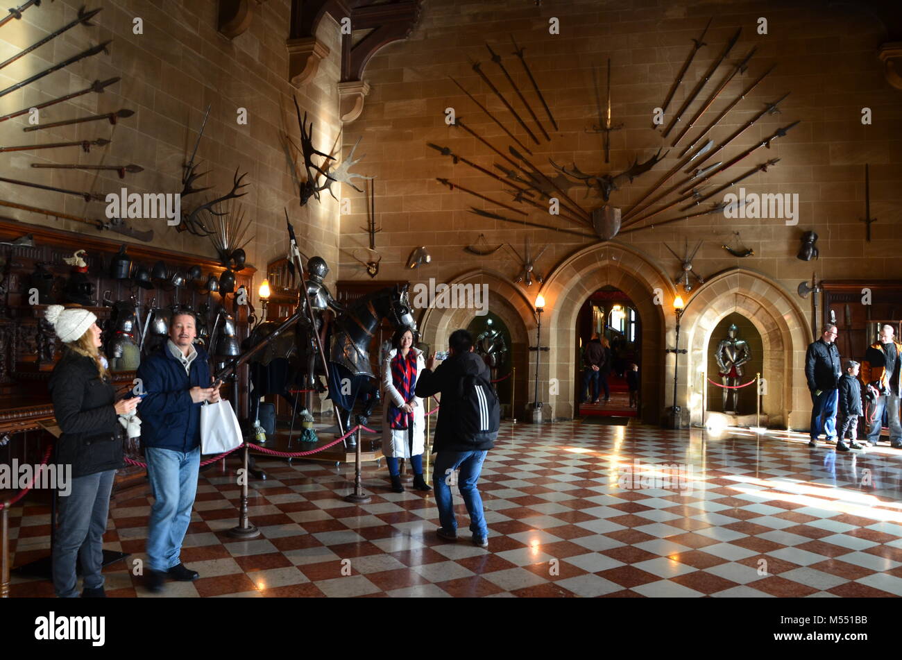 Sala grande storico castello di Warwick warwickshire, Regno Unito Foto Stock