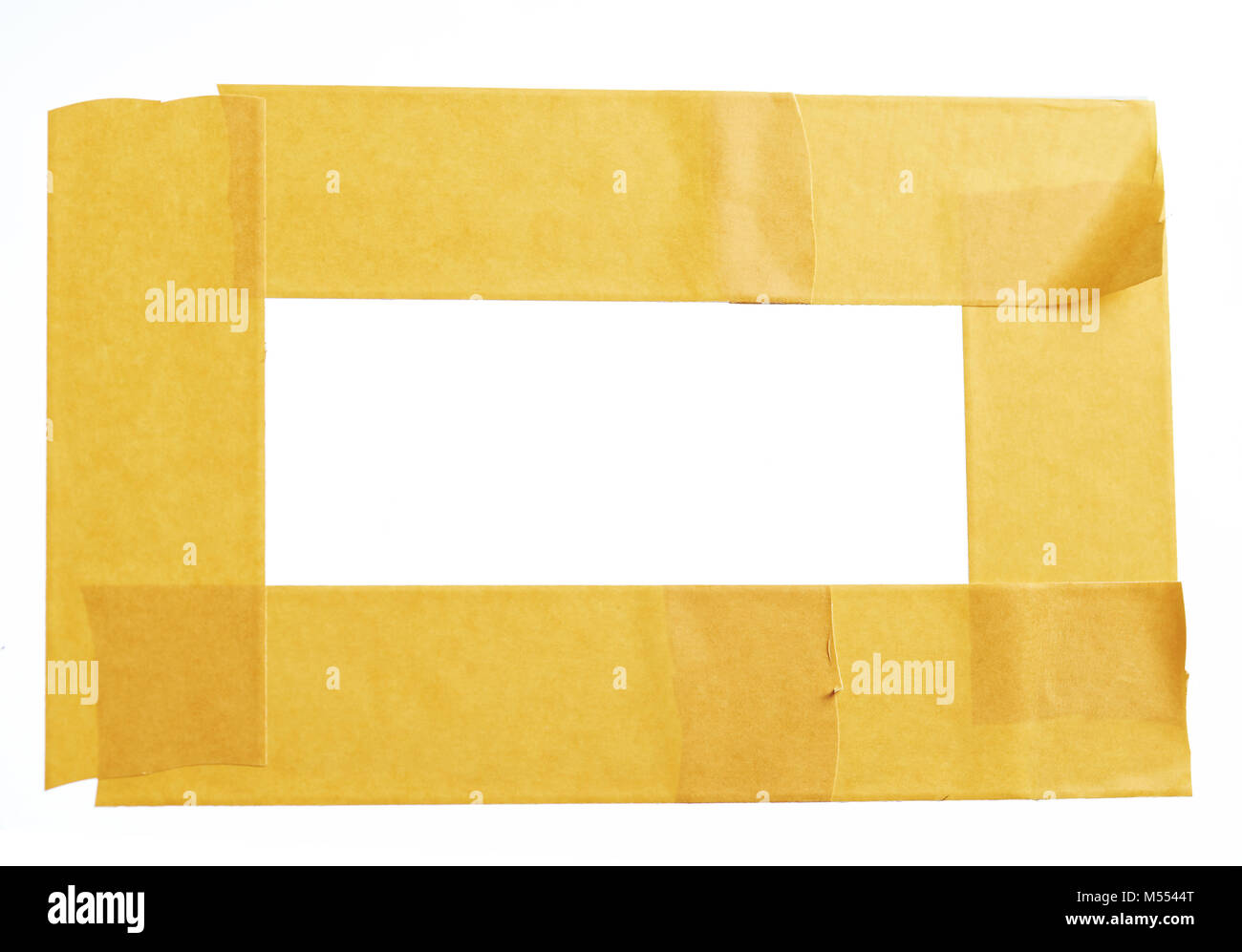 Telaio rettangolare di colore da giallo nastro per mascheratura isolati su sfondo bianco Foto Stock