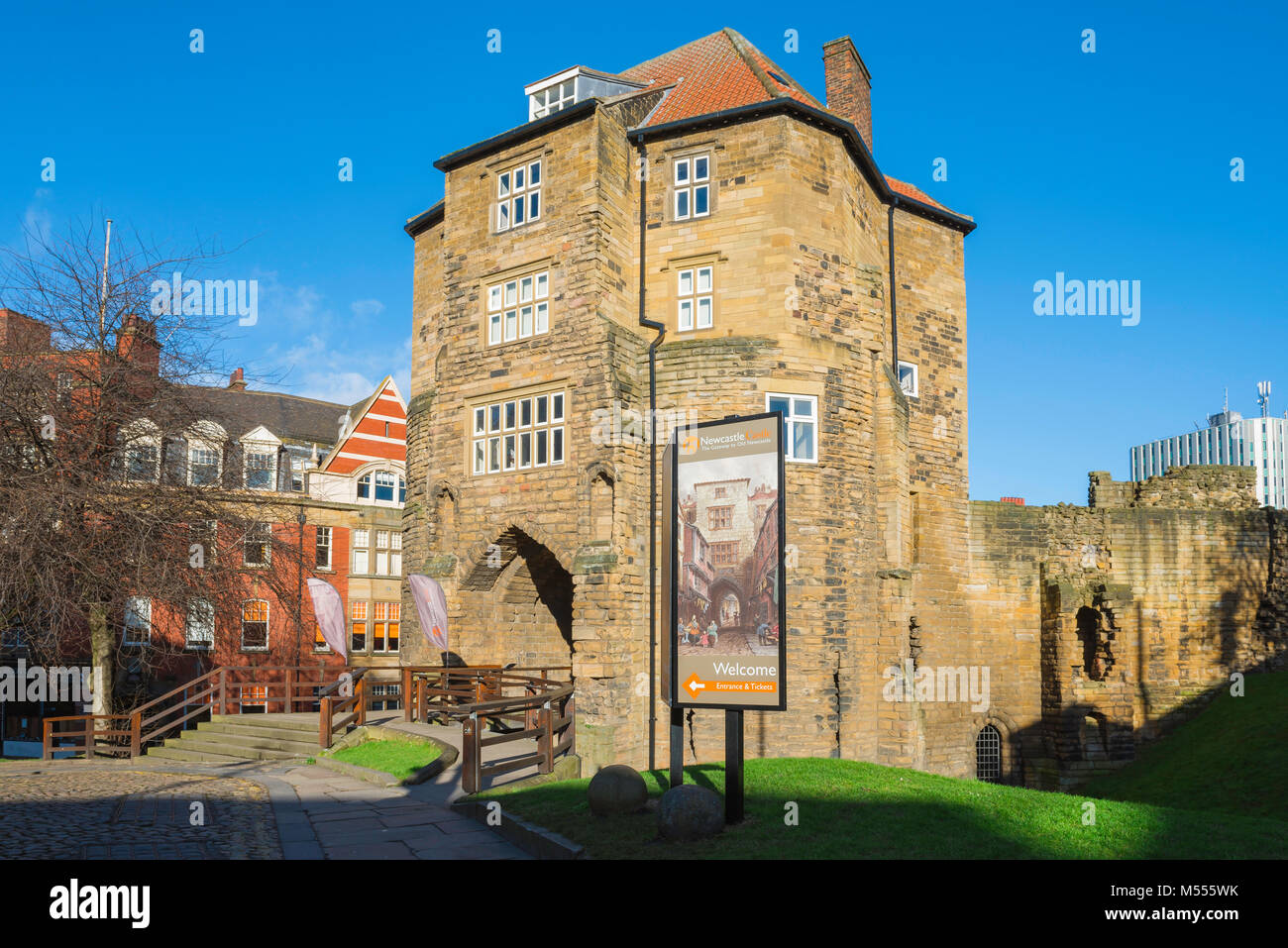 Newcastle upon Tyne Regno Unito, vista di fronte della medievale Porta Nera museo situati vicino al molo nel centro di Newcastle, Tyne and Wear. Foto Stock