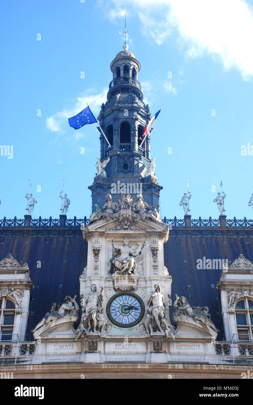 Dettaglio dal tetto del Hotel de Ville Parigi Francia Foto Stock