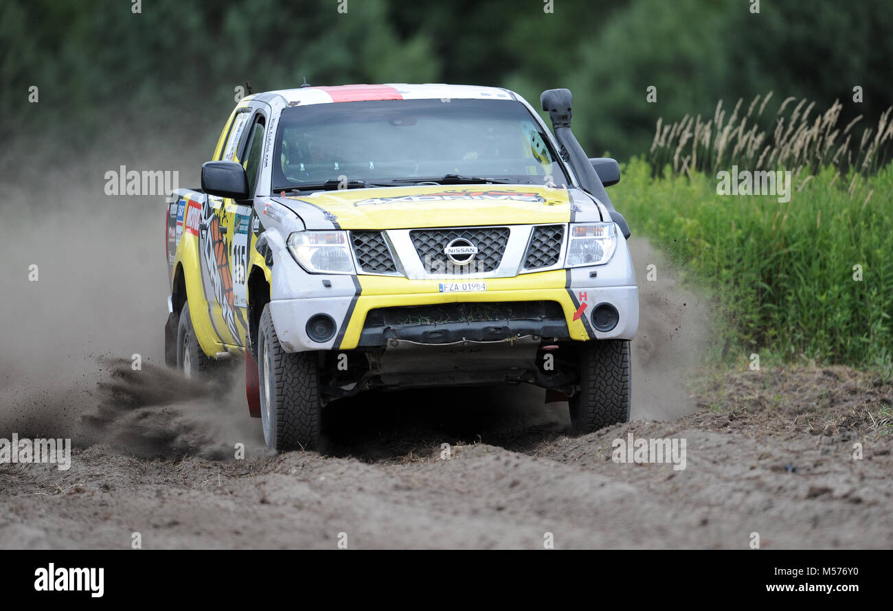 Varsavia, Polonia - 11 luglio 2015: Polacco Safari Rally Cross campionato Foto Stock