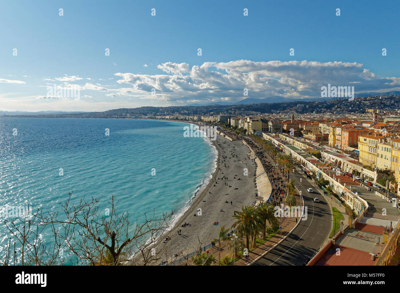 Vista di Nizza, Baie des Anges e la Promenade des Anglais in inverno 2018 Foto Stock