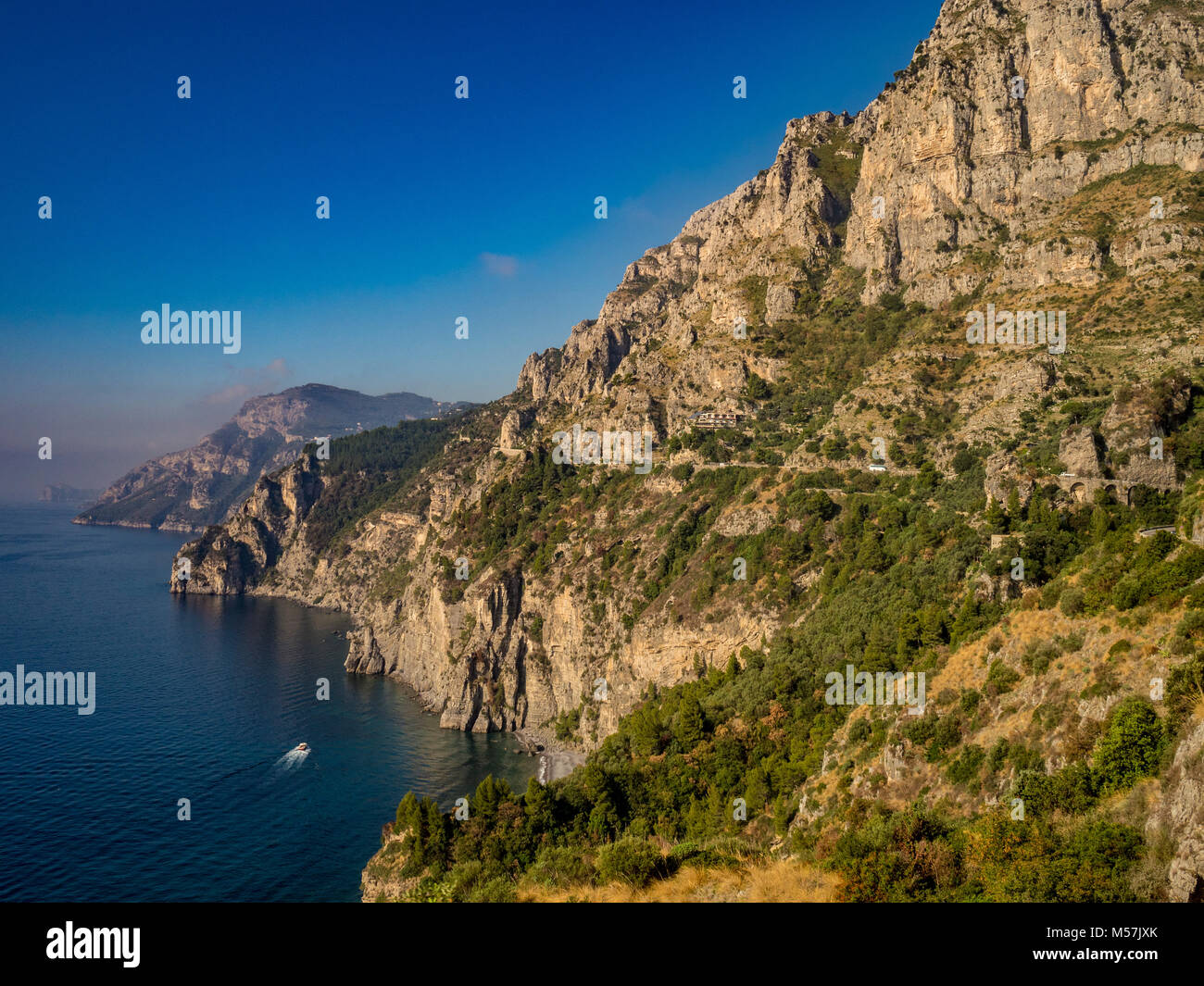 Amalfi Coast Road, il Golfo di Salerno, Italia. Foto Stock