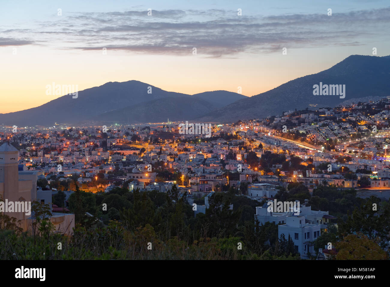 Notte cityscape di Bodrum, Turchia Foto Stock