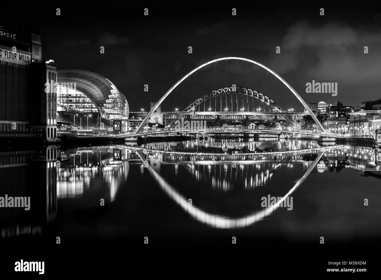 Newcastle upon Tyne, Quayside di notte. Foto Stock