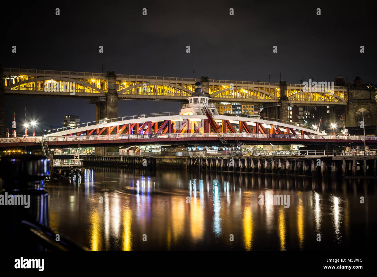 Newcastle upon Tyne, Quayside di notte. Foto Stock