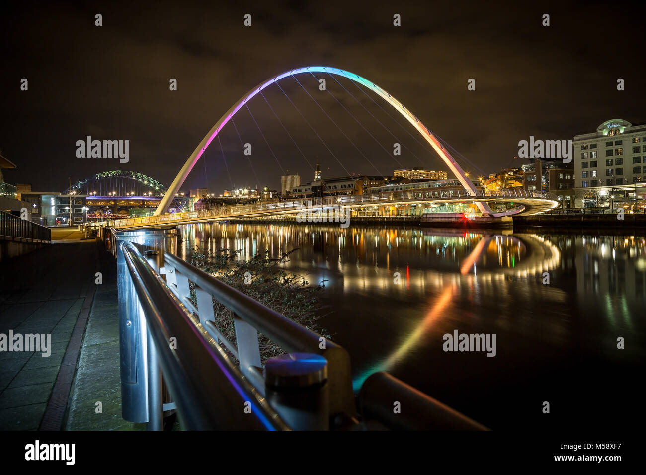 Newcastle upon Tyne, Quayside di notte. Foto Stock